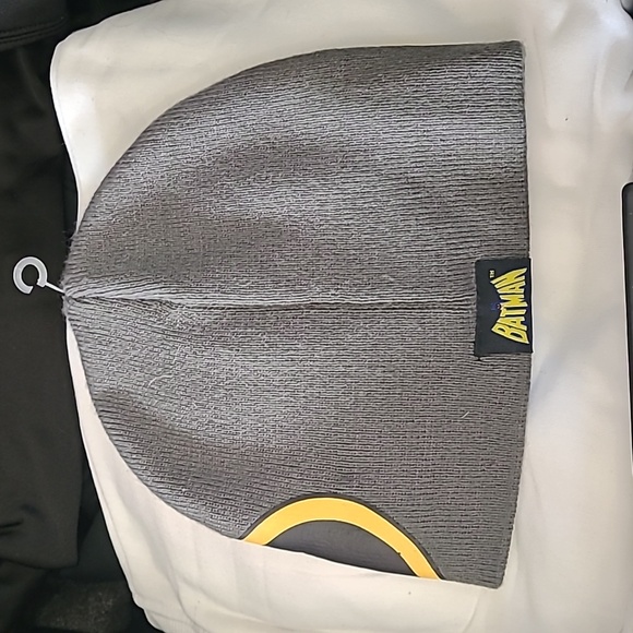Batman Beanie - Picture 2 of 2